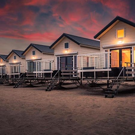 Strandbungalows Vrouwenpolder Exterior photo